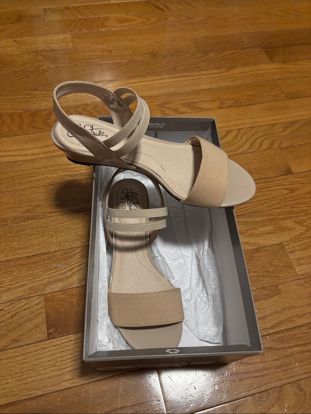 Life Stride Neutral Beige Elastic Strap Sandals